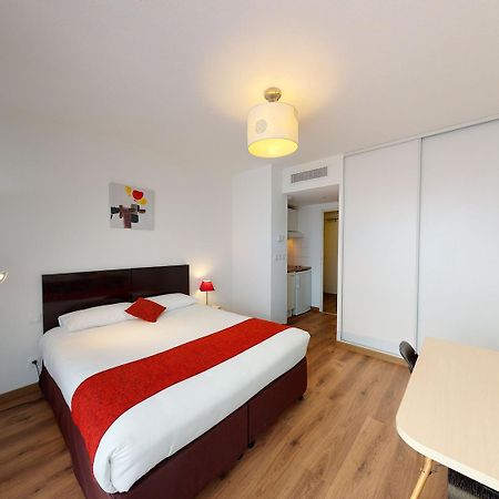Alezan Hotel & Residence Тулуза Екстер'єр фото