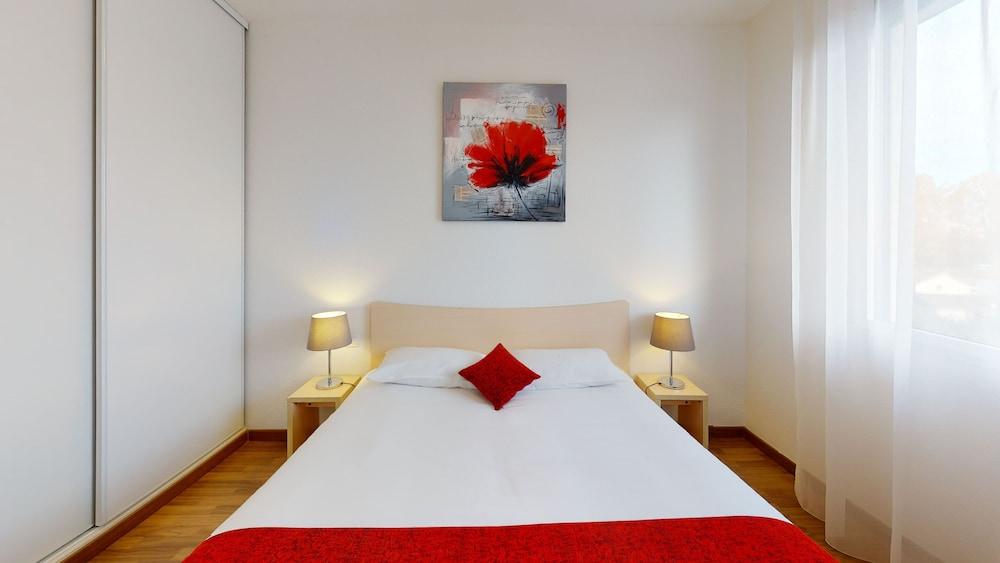 Alezan Hotel & Residence Тулуза Екстер'єр фото